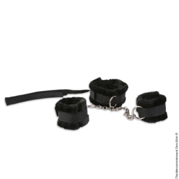 Фото комплект для бондажа: ошейник и наручники в профессиональном Секс Шопе