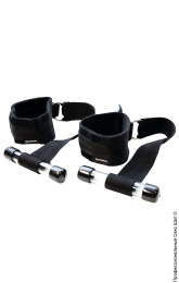 Фото подвески на двери с наручникам sportsheets door jam cuffs в профессиональном Секс Шопе