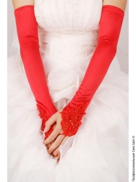 Фото красные длинные перчатки в профессиональном Секс Шопе