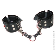 Наручники - кожаные наручники с заклепками фото