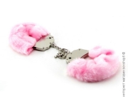 Садо-мазо (БДСМ) игрушки и аксессуары - пушистые наручники fetish fantasy furry cuffs фото